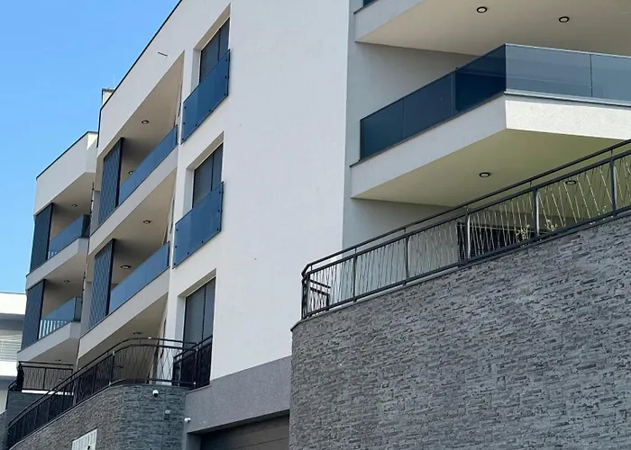 Apartment Crimson Holidays Trogir