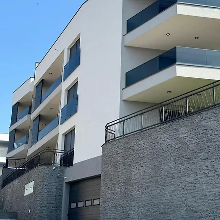 Апартаменты Crimson Holidays Трогир